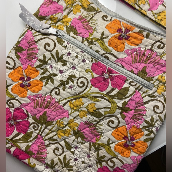 Vera Bradley Tea Garden Crossbody Hipster Purse Pink Orange Gray Floral - Picture 4 of 4